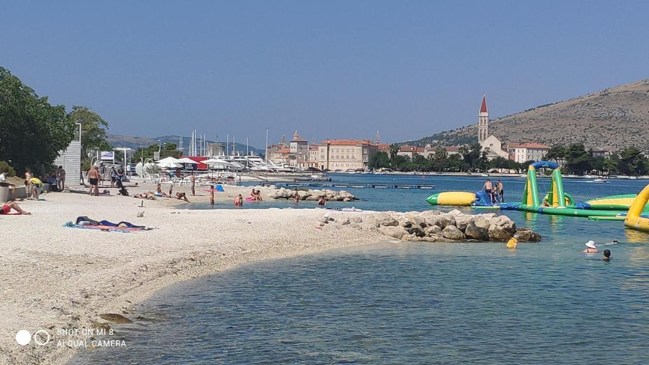 Apartments Mijo Trogir Bagian luar foto