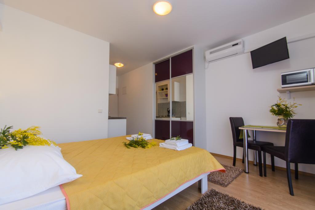 Apartments Mijo Trogir Ruang foto