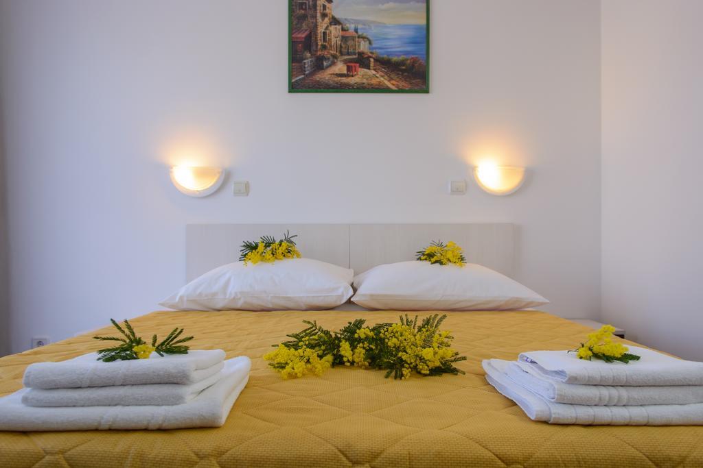 Apartments Mijo Trogir Ruang foto