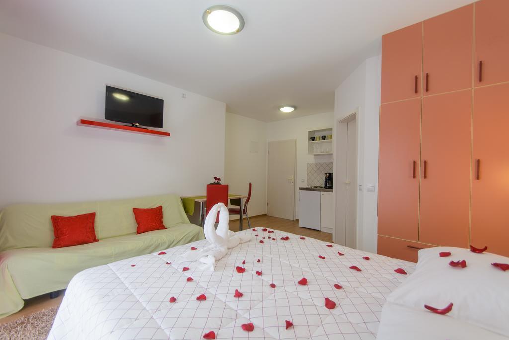 Apartments Mijo Trogir Ruang foto