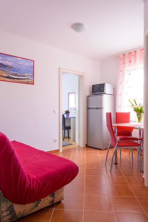 Apartments Mijo Trogir Ruang foto