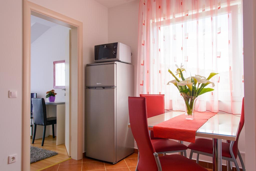 Apartments Mijo Trogir Ruang foto