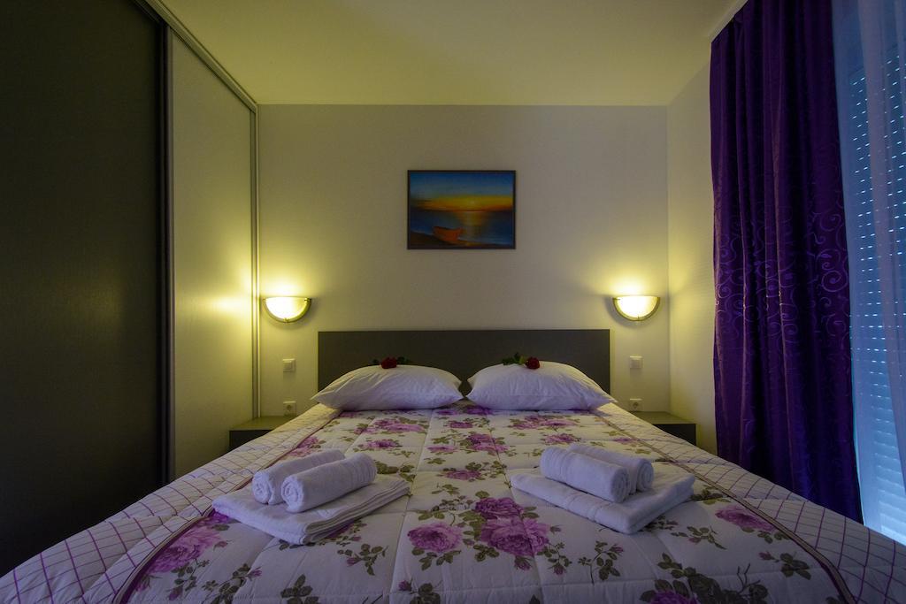 Apartments Mijo Trogir Ruang foto